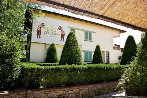 Casale Dell'Orso Farm Stay in Pistoia