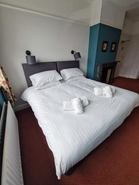 Railway Hotel Bed and Breakfast in Faversham