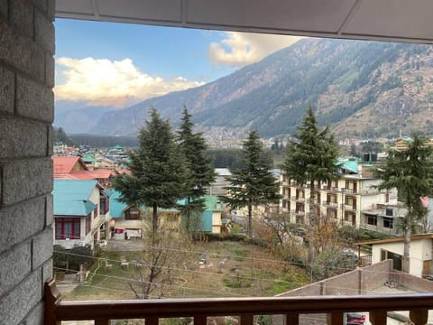 Day, View (from property/room), Balcony/Terrace, Mountain view