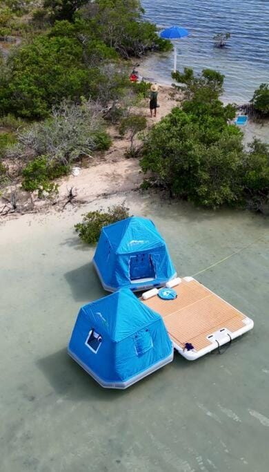 Bonnethead Key Floating Campground and Private Island Terrain de camping /
station de camping-car in Sugarloaf Key