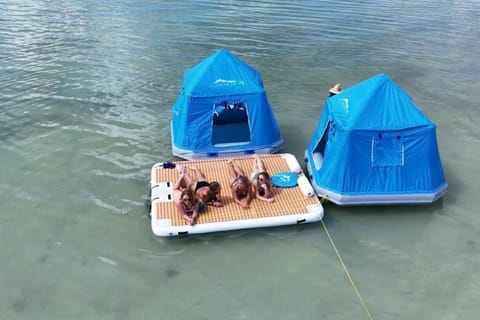 Bonnethead Key Floating Campground and Private Island Campground/ 
RV Resort in Sugarloaf Key