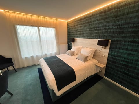 Bed, Photo of the whole room, Bedroom, Sea view