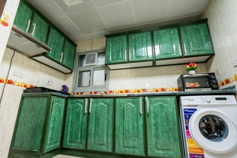 Kitchen or kitchenette, kitchen