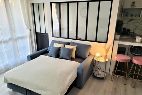 Splendide Appartement Proche Paris & Orly Condo in Chevilly Larue