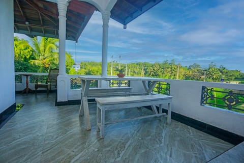 Balcony/Terrace, Garden view