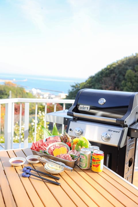 BBQ facilities, Balcony/Terrace