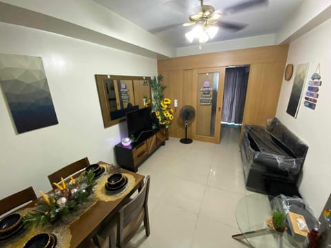 AMOR'S LOVE HAVEN Bed and Breakfast in Pasay