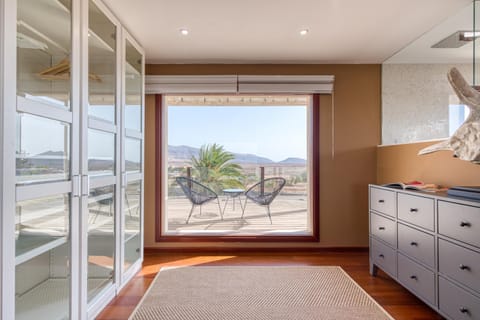 Day, Natural landscape, View (from property/room), Mountain view, wardrobe