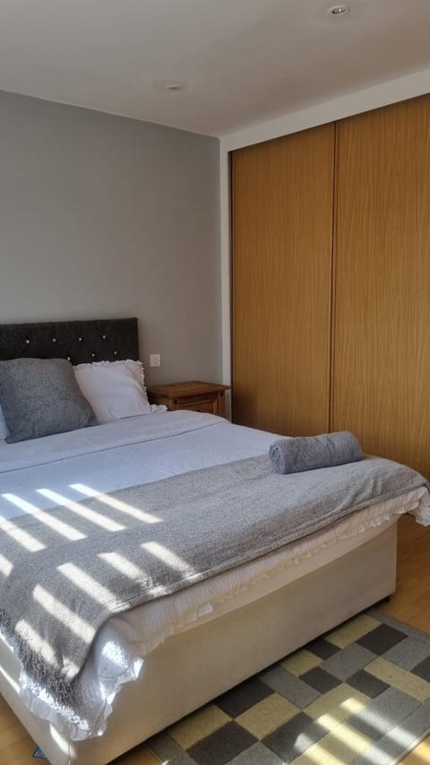 Spacious Holistic Double Room Casa vacanze in Doncaster