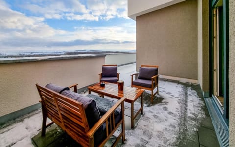 Winter, Balcony/Terrace, Balcony/Terrace, Seating area, Sunset