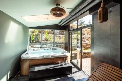 Hot Tub, Sauna, View (from property/room), Mountain view, Area and facilities, sunbed