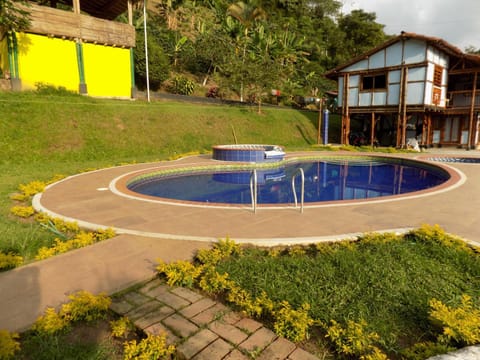 Finca La Esperanza Pereira Chalet in Pereira