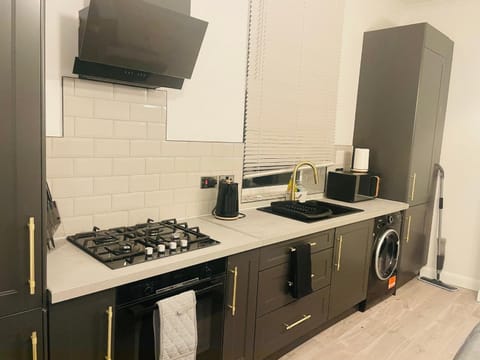 Kitchen or kitchenette, minibar, pet friendly, stove, washing machine, dryer