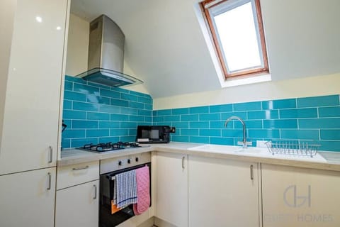 Kitchen or kitchenette, minibar, pet friendly, stove