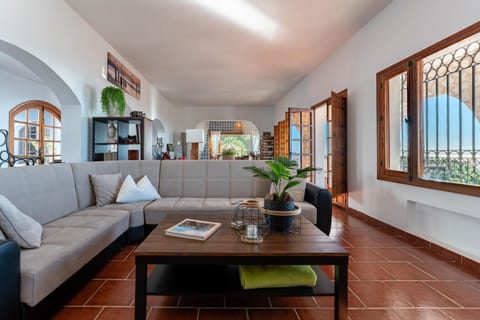 Villa Fenavista Chalet in Mijas