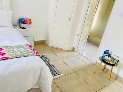 EThembeni Guesthouse Bed and Breakfast in Port Elizabeth