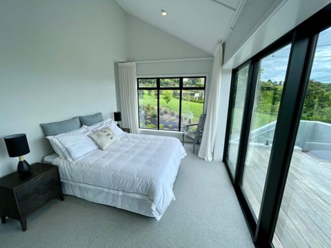 Guesthouse @ Te Puna Villa in Tauranga