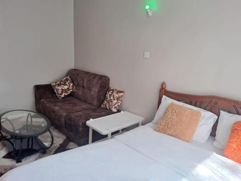 Classy BNB Bed and Breakfast in Nairobi