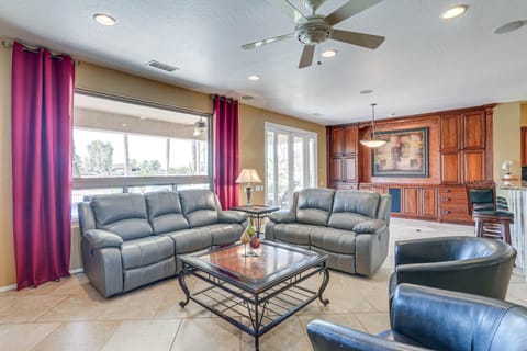 Surprise Home in Golf Community with Private Pool! Casa in Sun City Grand