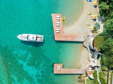 Day, Natural landscape, Activities, Bird's eye view, Beach, sunbed