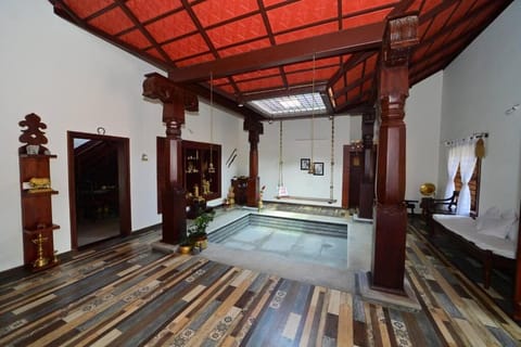 Heritage Homestay - Full House, Estate, Home Food Chalet in Sakleshpur