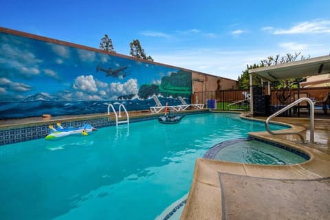 Star Wars: Heated Pool/Spa, Theater, Arcade House in Stanton