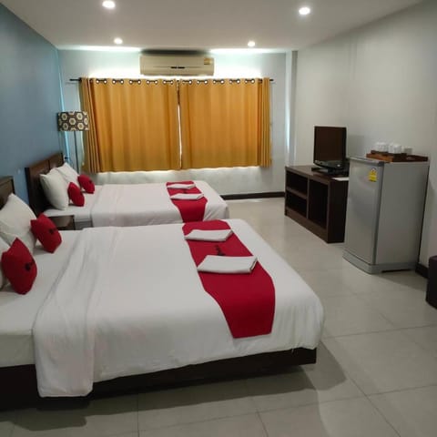 Happy by Jan guesthouse Hotel in Hua Hin District