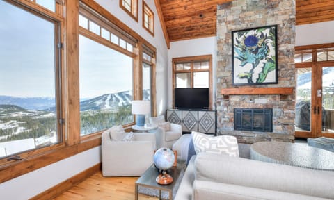 Cowboy Heaven Luxury Suite 6C Condo in Big Sky