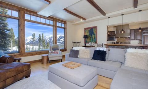 Cowboy Heaven Luxury Suite 1B Apartment in Big Sky