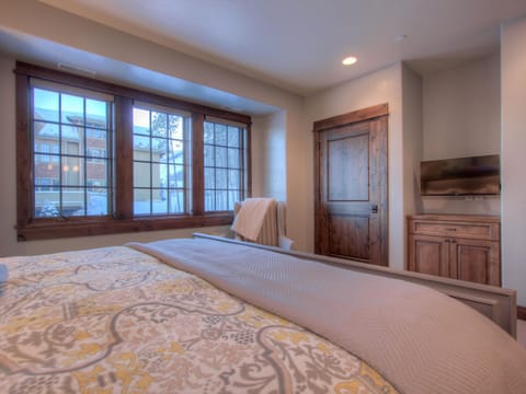 Cowboy Heaven Luxury Suite 7D Apartment in Big Sky