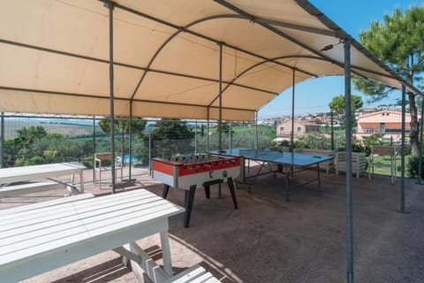 Children play ground, Table tennis