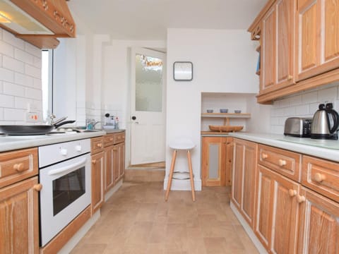 2 Bed in Westward Ho 66472 House in Westward Ho