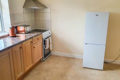 Charming 2-Bed Apartment in Stroud Apartment in Stroud