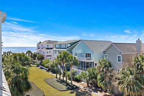 101 Grand Pavilion House in Wild Dunes