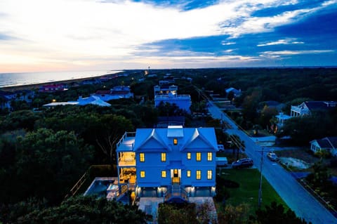 3 39th Avenue House in Isle of Palms