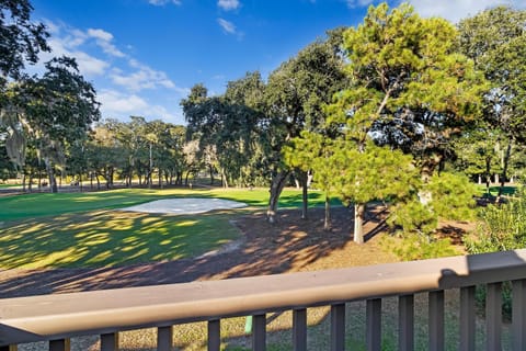 1368 Fairway Oaks House in Kiawah Island