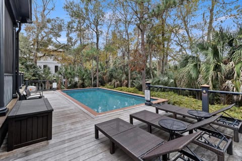 162 Surfsong Road House in Kiawah Island