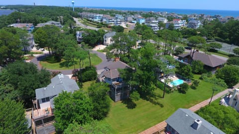 534, Play On- Soundside, Hot Tub, Community Pool, Community Tennis House in Corolla