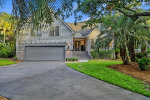 221 Sea Marsh House in Kiawah Island