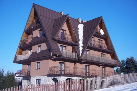 Property building, Balcony/Terrace