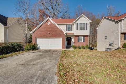 College Park Home 13 Mi to Downtown Atlanta! House in College Park