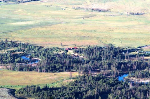 No Business Lodge House in Valley County