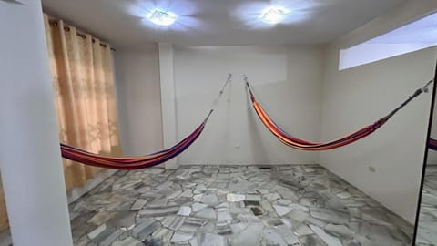 NCGSUITE ATARAZANA - Hermosa Casa muy amplia para ti Villa in Guayaquil