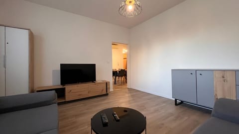 Air conditioned 3 room apartment, near Technopol Apartment in Bratislava
