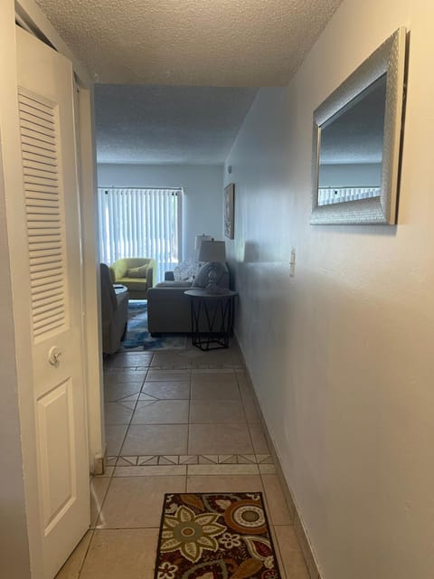 Your Cozy Place Condo in West Palm Beach