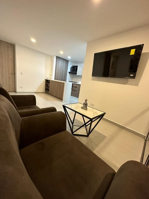 Apartamento en el poblado vista a todo Medellín. Apartment in Medellin