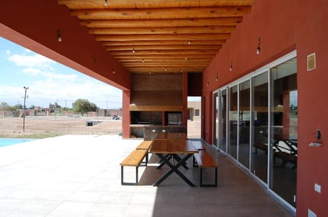 Casa Rojo Teja House in San Juan Province, Argentina