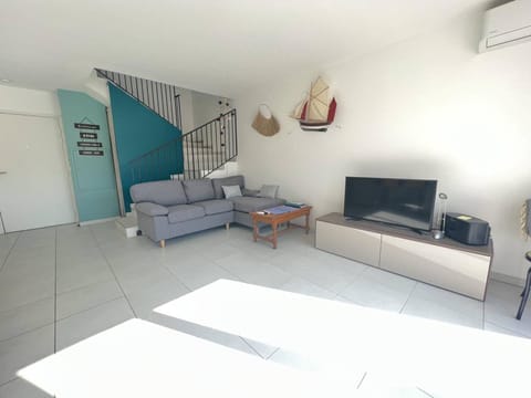 Appartement T3 climatisé avec terrasse à La Ciotat – Idéal pour 4-5 personnes, proche du Vieux Port - FR-1-770-4 Apartment in La Ciotat