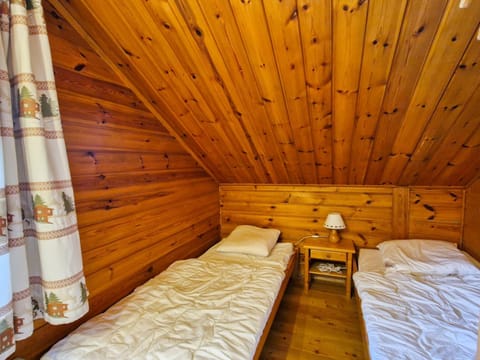 Chalet lumineux à Flaine · Poêle à bois · WIFI illimité · Garage · Proche pistes et commerces - FR-1-425-210 Chalet in Arâches-la-Frasse