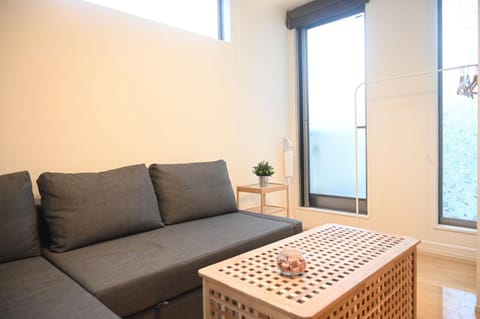 Nishiikebukuro Pure Gray Villa Apartment in Shinjuku